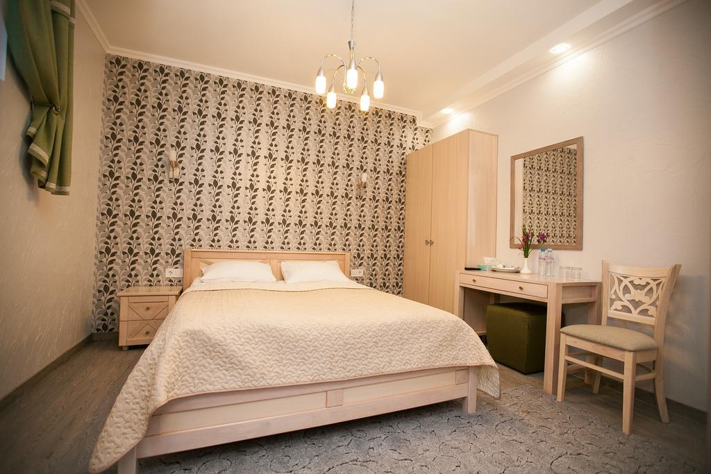 Hotel Marsen Vinnytsia Chambre photo